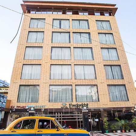 Hotel Emerald Calcutta Exterior foto