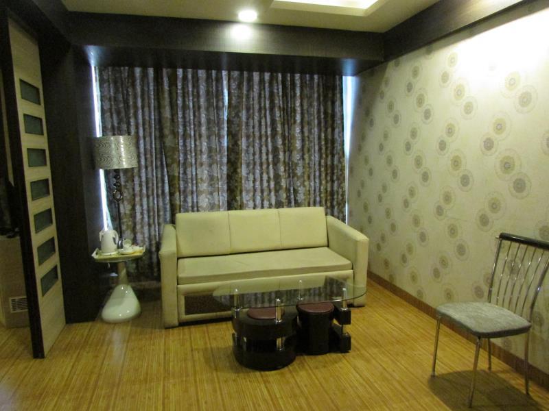 Hotel Emerald Calcutta Exterior foto
