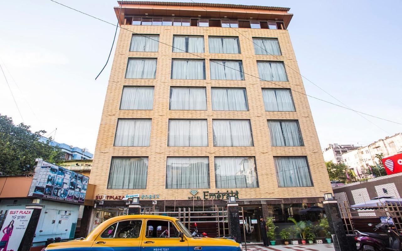 Hotel Emerald Calcutta Exterior foto